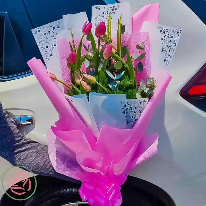 💖 Jardín Encantado: Un Ramo que Evoca Magia y Elegancia 🌷✨